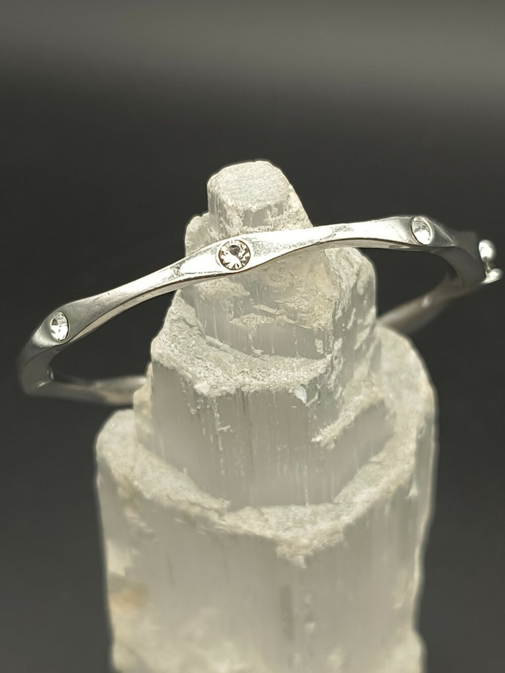 Kate Spade Heavy Metals Wave Silver Tone Bracelet Bangle